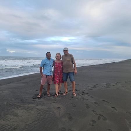 Laguna Caldera Lodge Siqurres Da Alegria 外观 照片